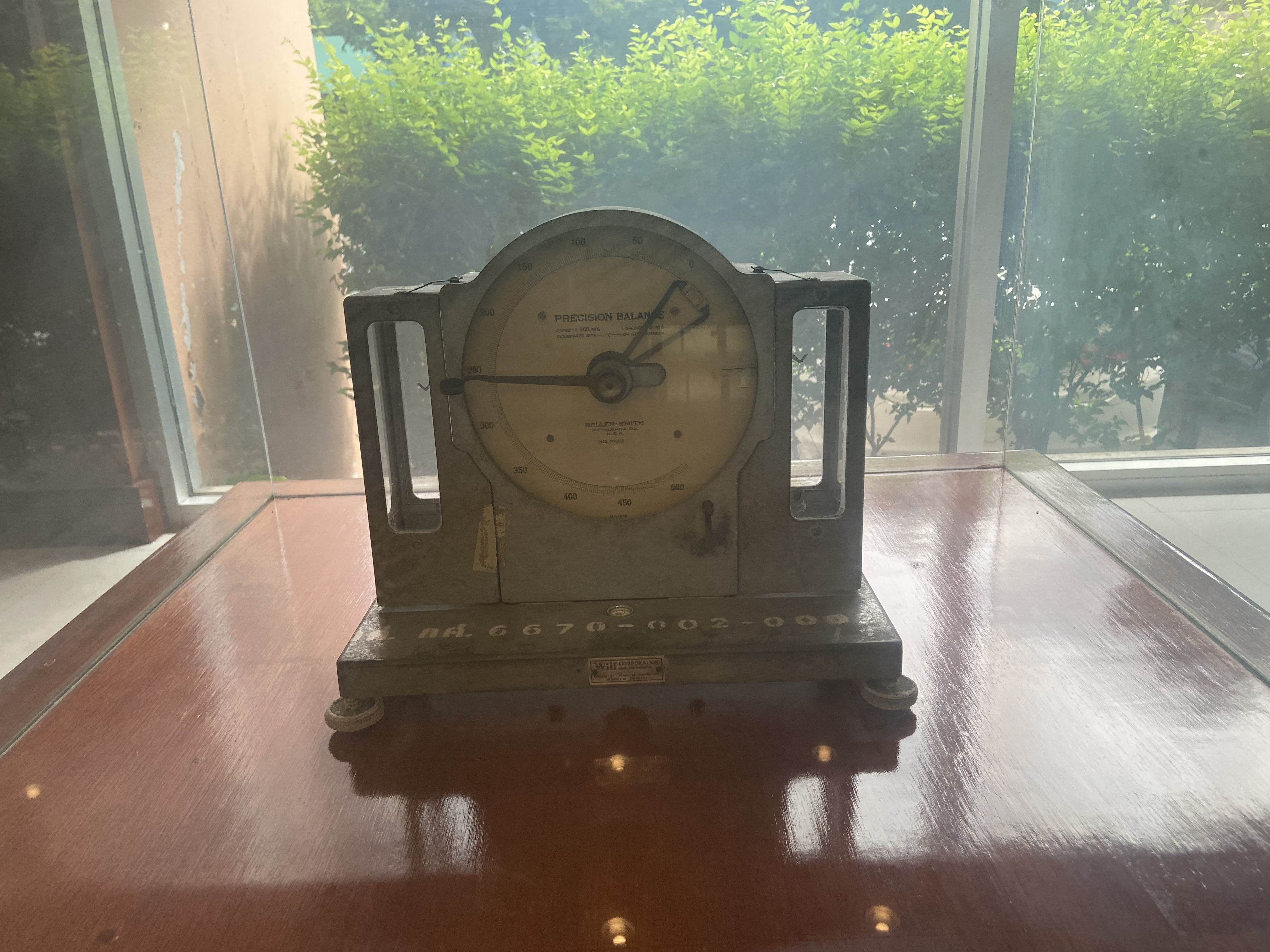 Precision Balance - Roller-Smith