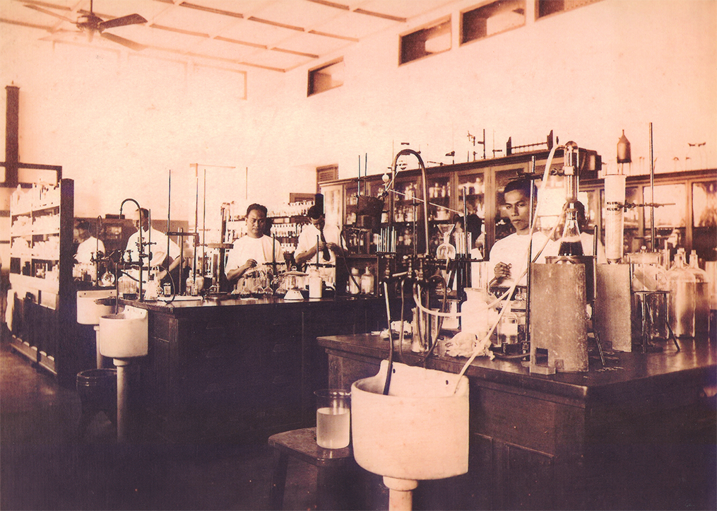 ภาพห้องปฏิบัติการของศาลาแยกธาตุ